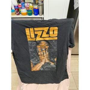 Black Lizzo Shirt Size XL
